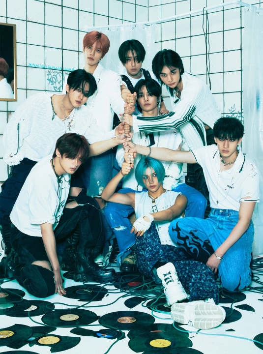 Stray Kids's cover