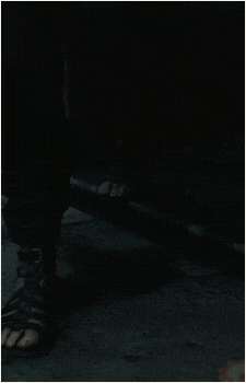 V {DMC}