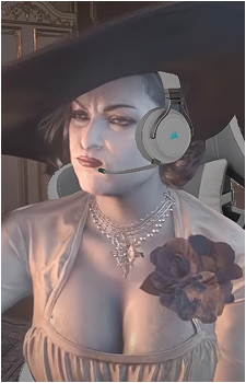 Image 9 of Lady Dimitrescu